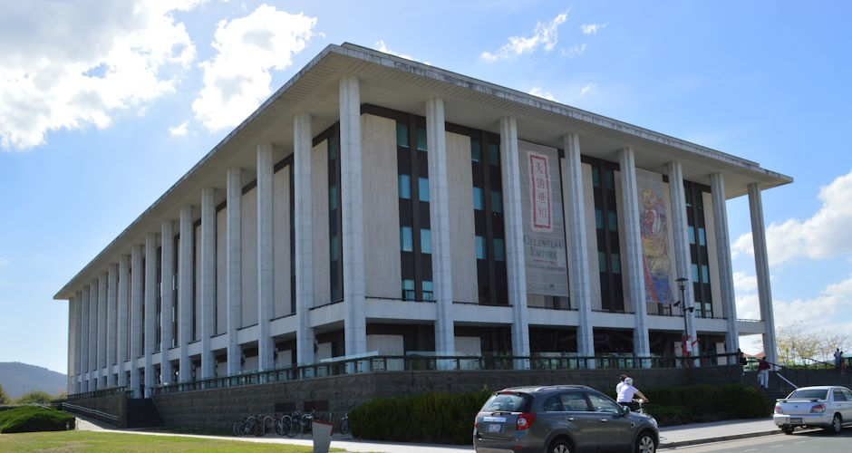 Exploring Canberra: National Library of Australia NLA