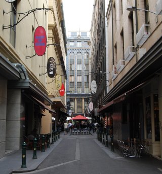 Degraves Street - Famous Melbourne Landmark